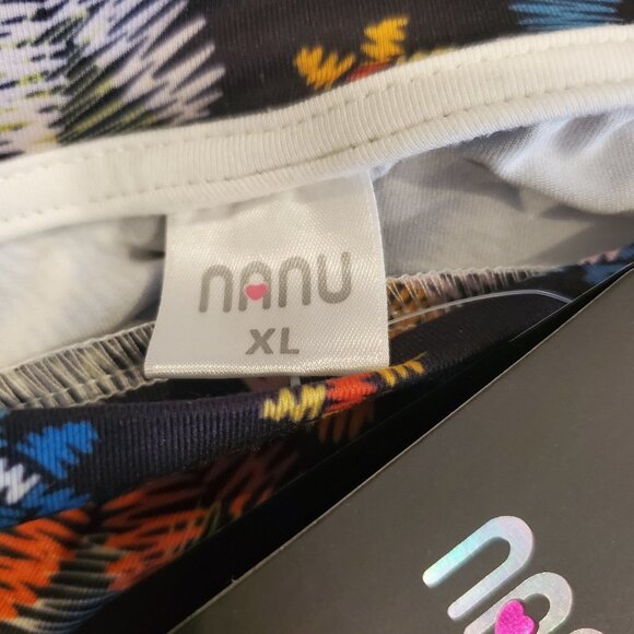 Nanu Asymmetrical Flowered Top || XL NWT - Picture 8 of 8